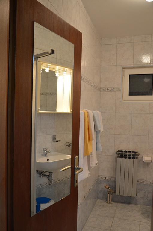 Apartments "Ruza" Βόντιτσε Εξωτερικό φωτογραφία