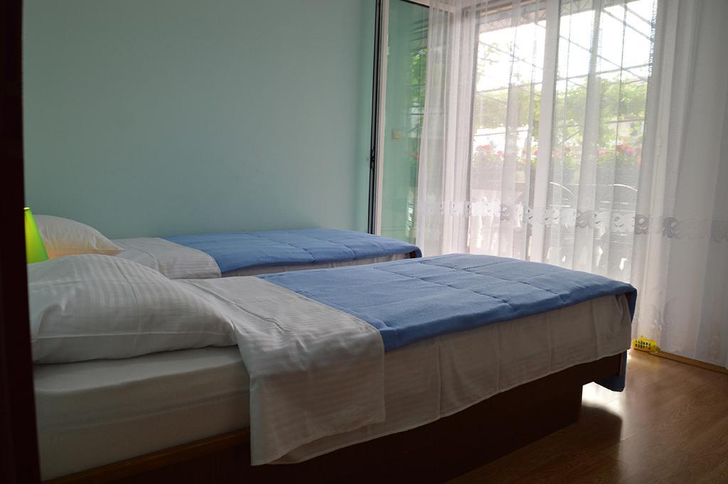 Apartments "Ruza" Βόντιτσε Εξωτερικό φωτογραφία