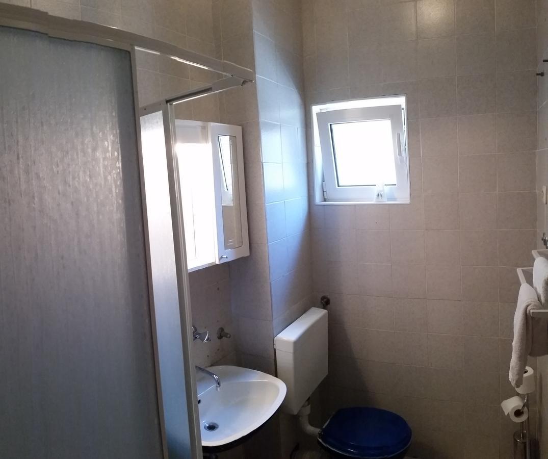 Apartments "Ruza" Βόντιτσε Εξωτερικό φωτογραφία